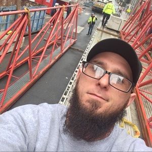 Meet your Posher, Aaron